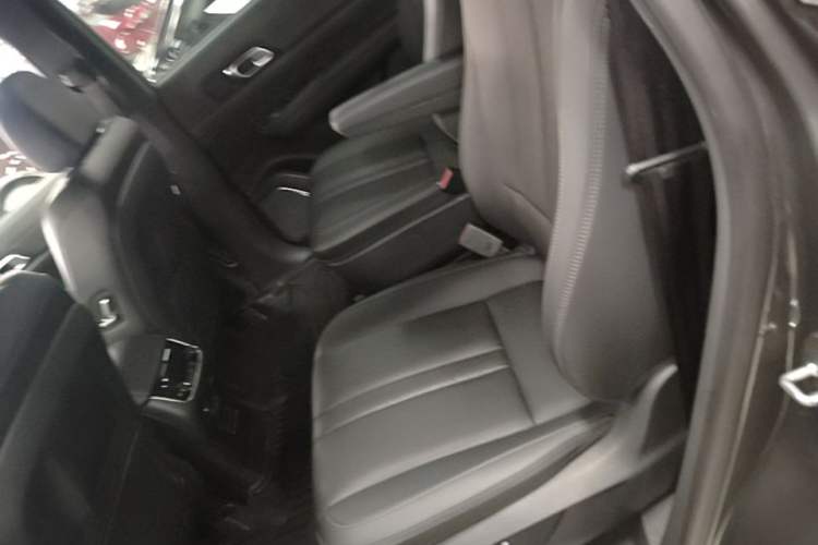Used Li Auto ONE 2020 Extended-Range 6-Seater Version Left Rear Seat