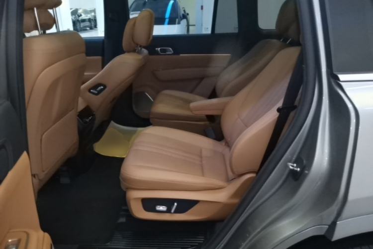 Used Li Auto ONE 2020 Extended-Range 6-Seater Version Left Rear Seat