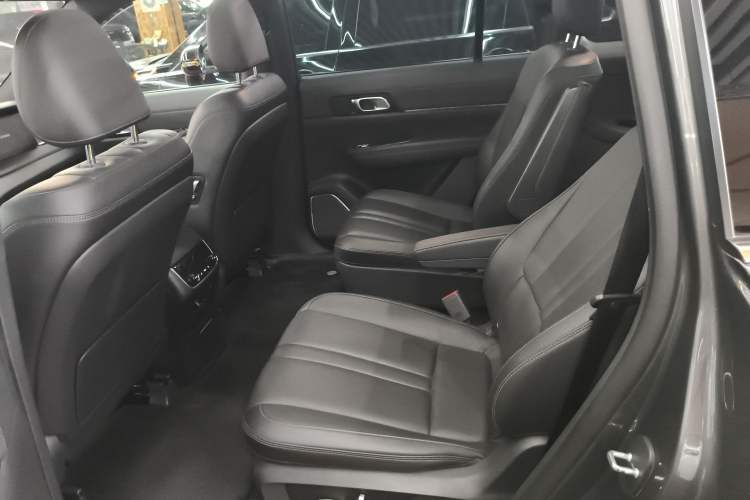 Used Li Auto ONE 2020 Extended-Range 6-Seater Version Left Rear Seat