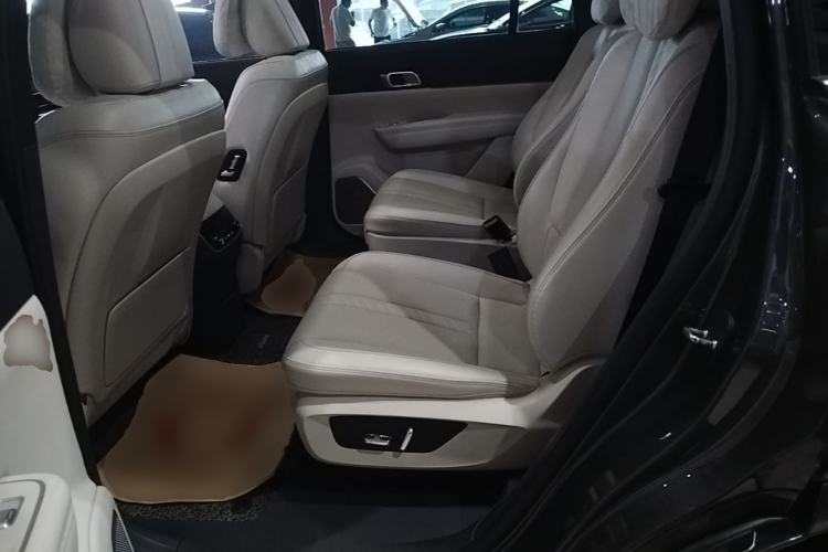 Used Li Auto ONE 2020 Extended-Range 6-Seater Version Left Rear Seat