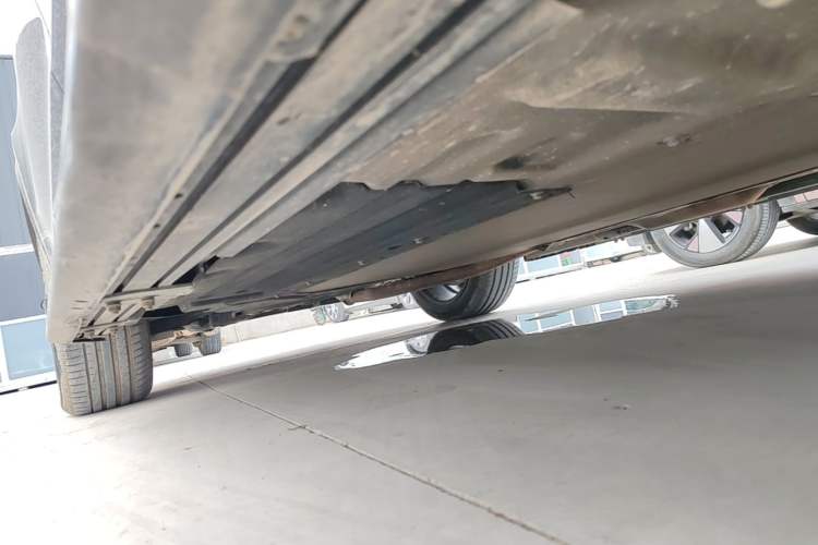 Used Li Auto ONE 2020 Extended-Range 6-Seater Version Left Side Sill