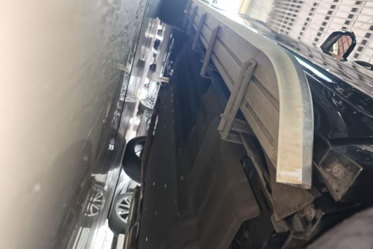 Used Li Auto ONE 2020 Extended-Range 6-Seater Version Left Side Sill