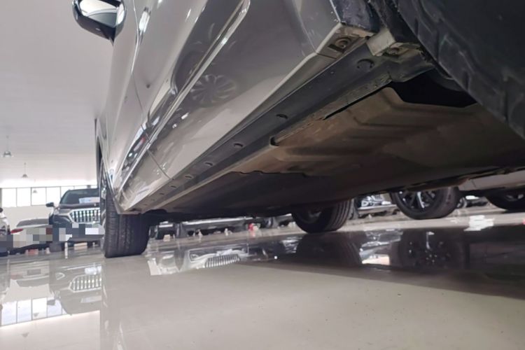 Used Li Auto ONE 2020 Extended-Range 6-Seater Version Left Side Sill