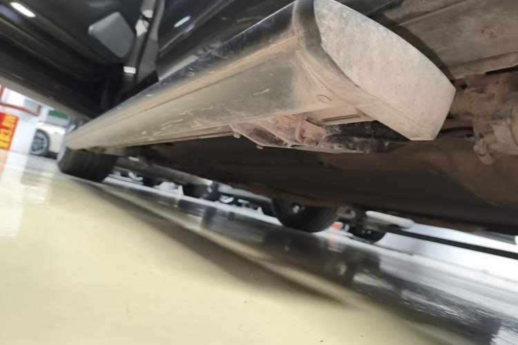 Used Li Auto ONE 2020 Extended-Range 6-Seater Version Left Side Sill