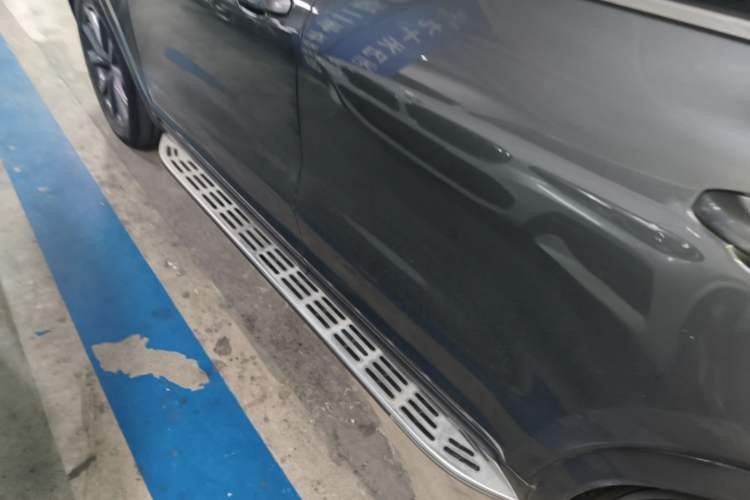 Used Li Auto ONE 2020 Extended-Range 6-Seater Version Left Side Sill