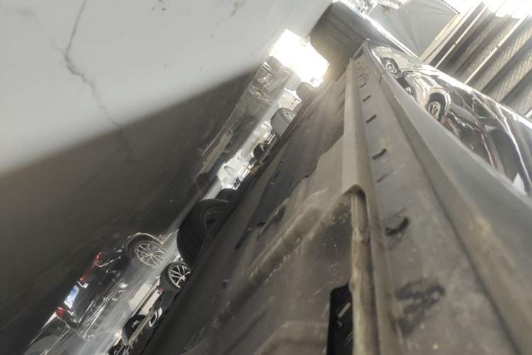 Used Li Auto ONE 2020 Extended-Range 6-Seater Version Left Side Sill