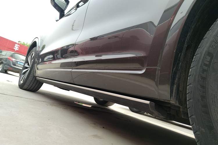 Used Li Auto ONE 2020 Extended-Range 6-Seater Version Left Side Sill