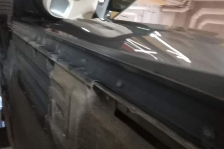 Used Li Auto ONE 2020 Extended-Range 6-Seater Version Left Side Sill