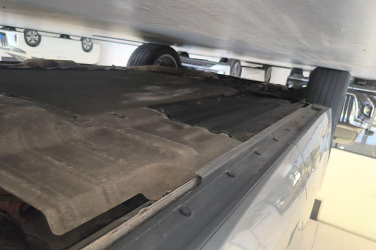 Used Li Auto ONE 2020 Extended-Range 6-Seater Version Left Side Sill