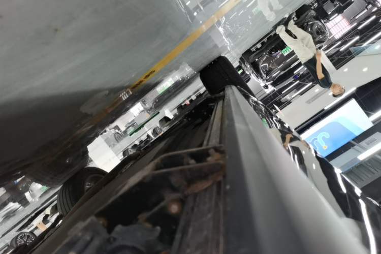 Used Li Auto ONE 2020 Extended-Range 6-Seater Version Left Side Sill