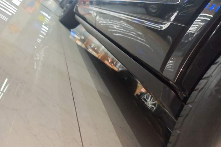 Used Li Auto ONE 2020 Extended-Range 6-Seater Version Left Side Sill