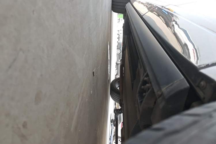 Used Li Auto ONE 2020 Extended-Range 6-Seater Version Left Side Sill