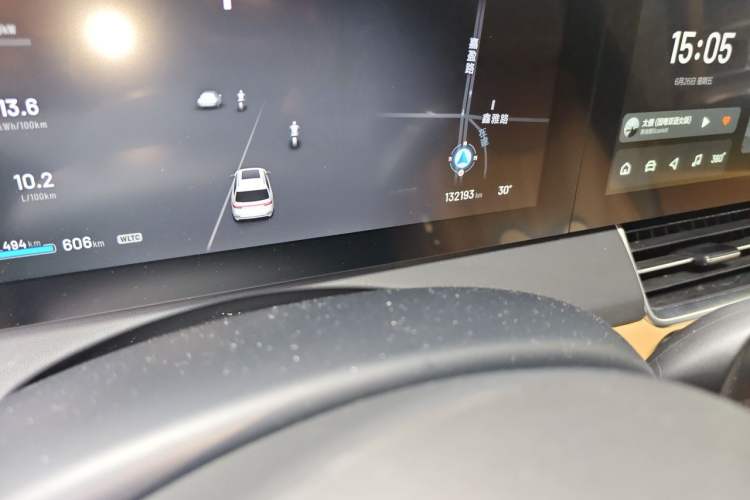 Used Li Auto ONE 2020 Extended-Range 6-Seater Version Odometer Close Up