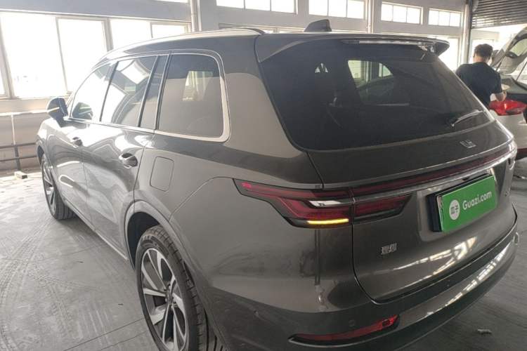 Used Li Auto ONE 2020 Range-Extended 7-Seater Version Rear Left 45 Deg
