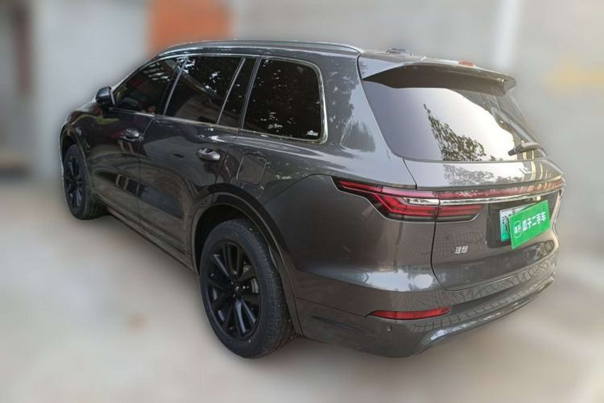 Used Li Auto ONE 2020 Extended-Range 6-Seater Version Rear Left 45 Deg