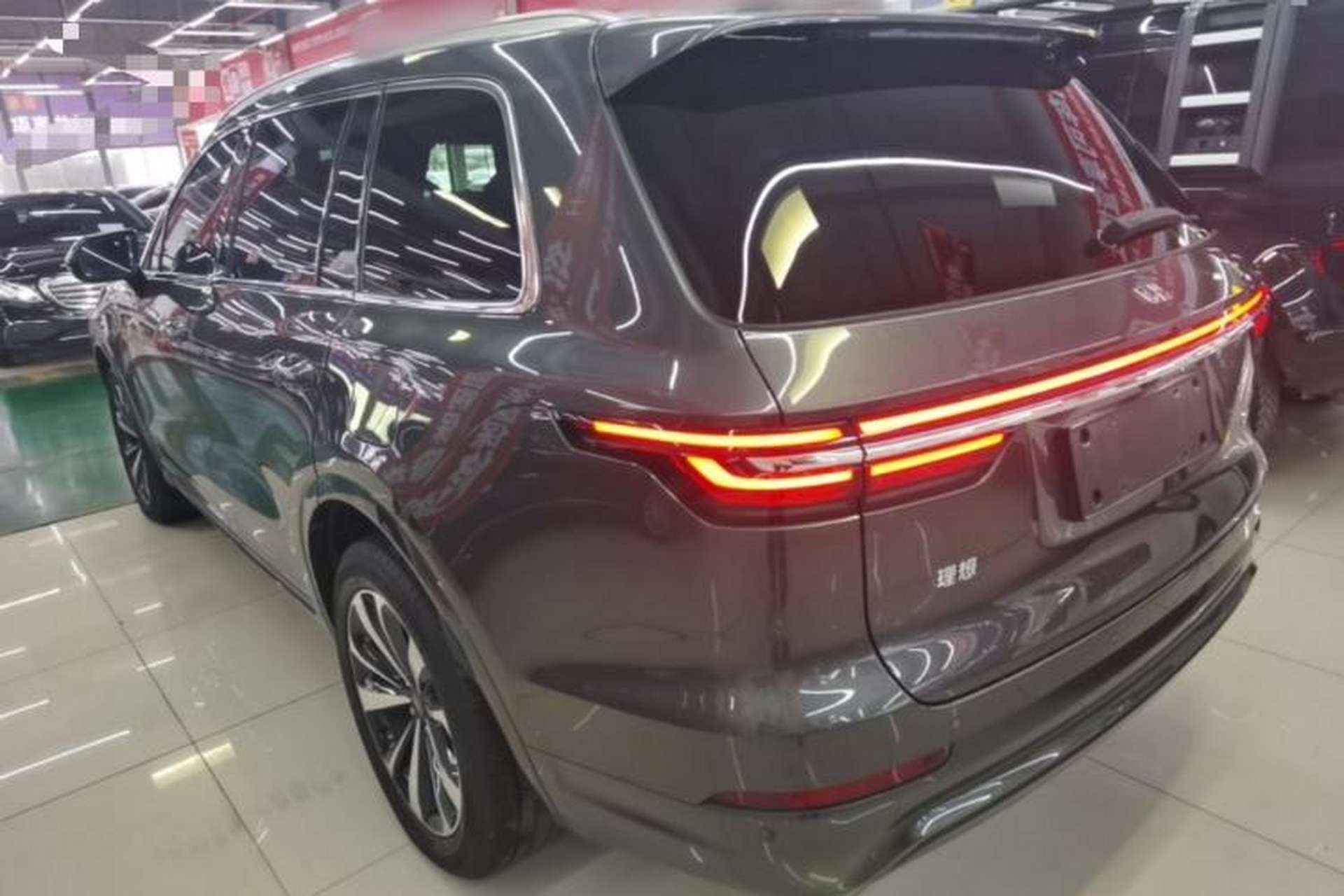 Used Li Auto ONE 2020 Extended-Range 6-Seater Version Rear Left 45 Deg