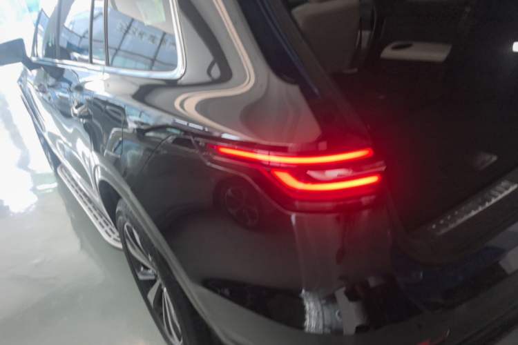 Used Li Auto ONE 2020 Extended-Range 6-Seater Version Rear Left 45 Deg