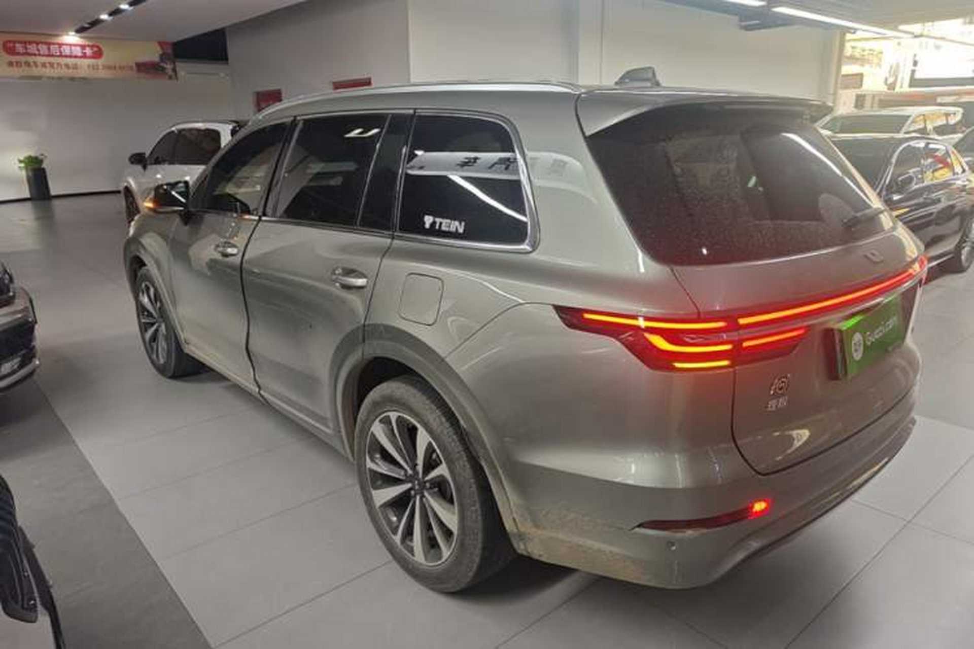 Used Li Auto ONE 2020 Extended-Range 6-Seater Version Rear Left 45 Deg