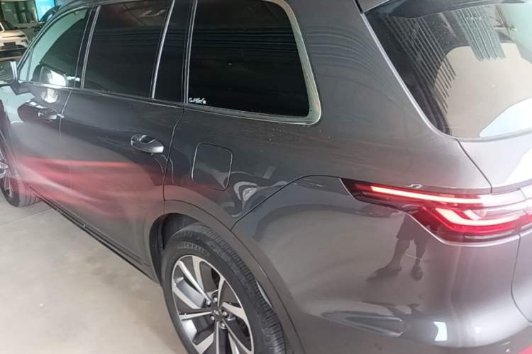 Used Li Auto ONE 2020 Extended-Range 6-Seater Version Rear Left 45 Deg
