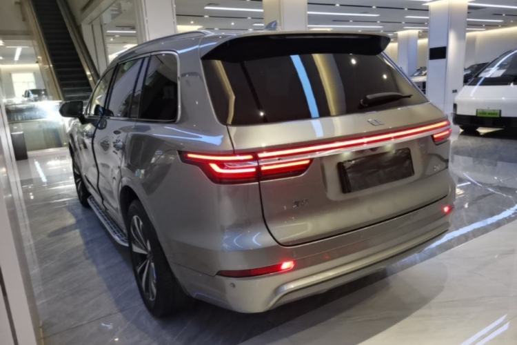 Used Li Auto ONE 2020 Extended-Range 6-Seater Version Rear Left 45 Deg