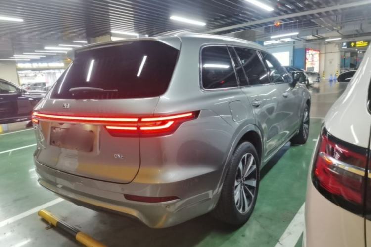 Used Li Auto ONE 2020 Extended-Range 6-Seater Version Rear Right 45 Deg