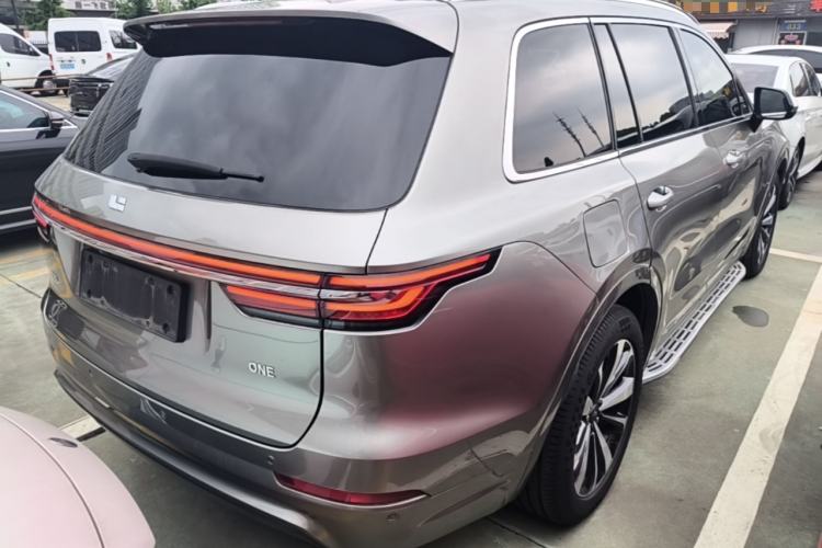 Used Li Auto ONE 2020 Extended-Range 6-Seater Version Rear Right 45 Deg