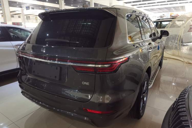 Used Li Auto ONE 2020 Extended-Range 6-Seater Version Rear Right 45 Deg