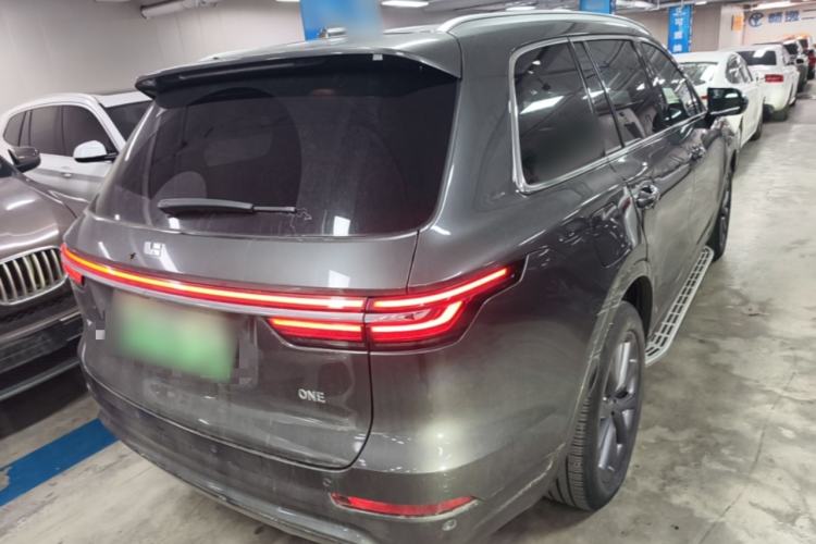 Used Li Auto ONE 2020 Extended-Range 6-Seater Version Rear Right 45 Deg