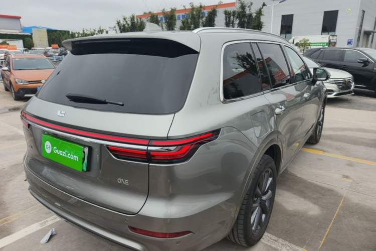 Used Li Auto ONE 2020 Extended-Range 6-Seater Version Rear Right 45 Deg
