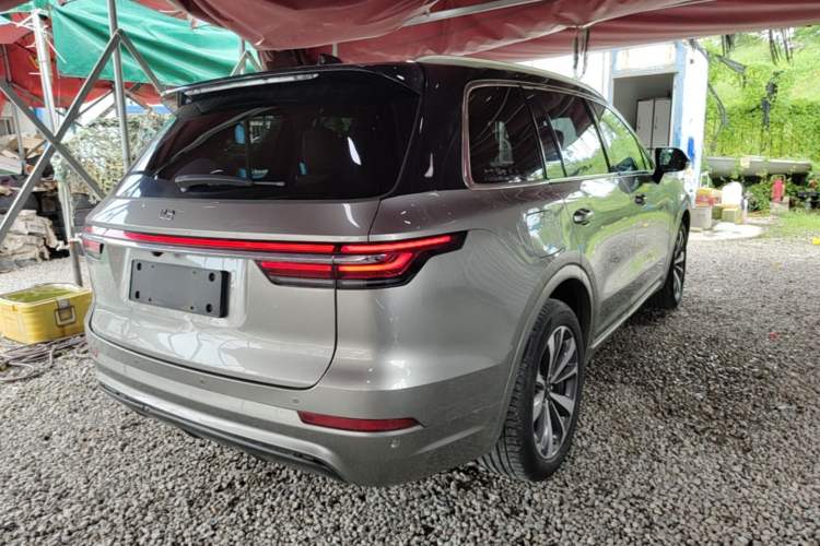 Used Li Auto ONE 2020 Extended-Range 6-Seater Version Rear Right 45 Deg
