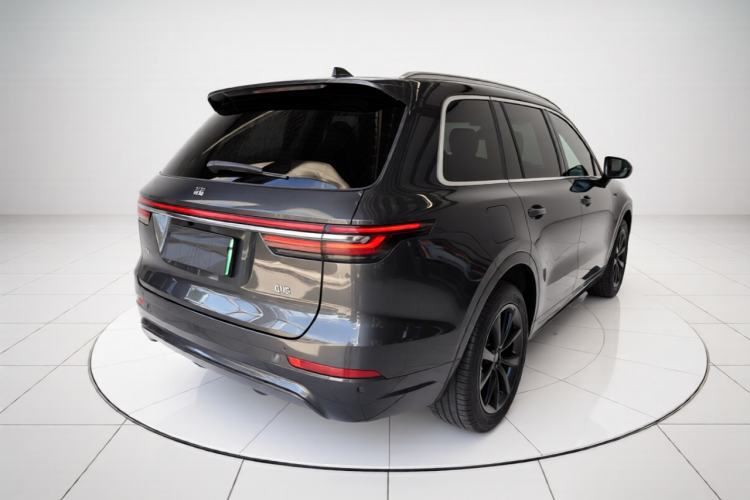 Used Li Auto ONE 2020 Extended-Range 6-Seater Version Rear Right 45 Deg