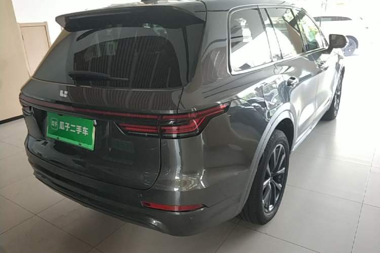 Used Li Auto ONE 2020 Extended-Range 6-Seater Version Rear Right 45 Deg