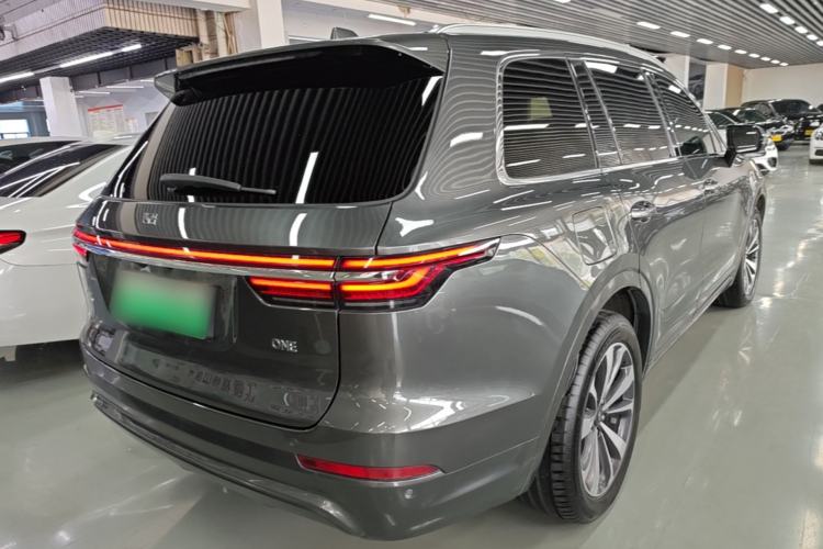 Used Li Auto ONE 2020 Extended-Range 6-Seater Version Rear Right 45 Deg