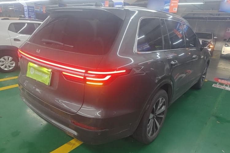Used Li Auto ONE 2020 Extended-Range 6-Seater Version Rear Right 45 Deg