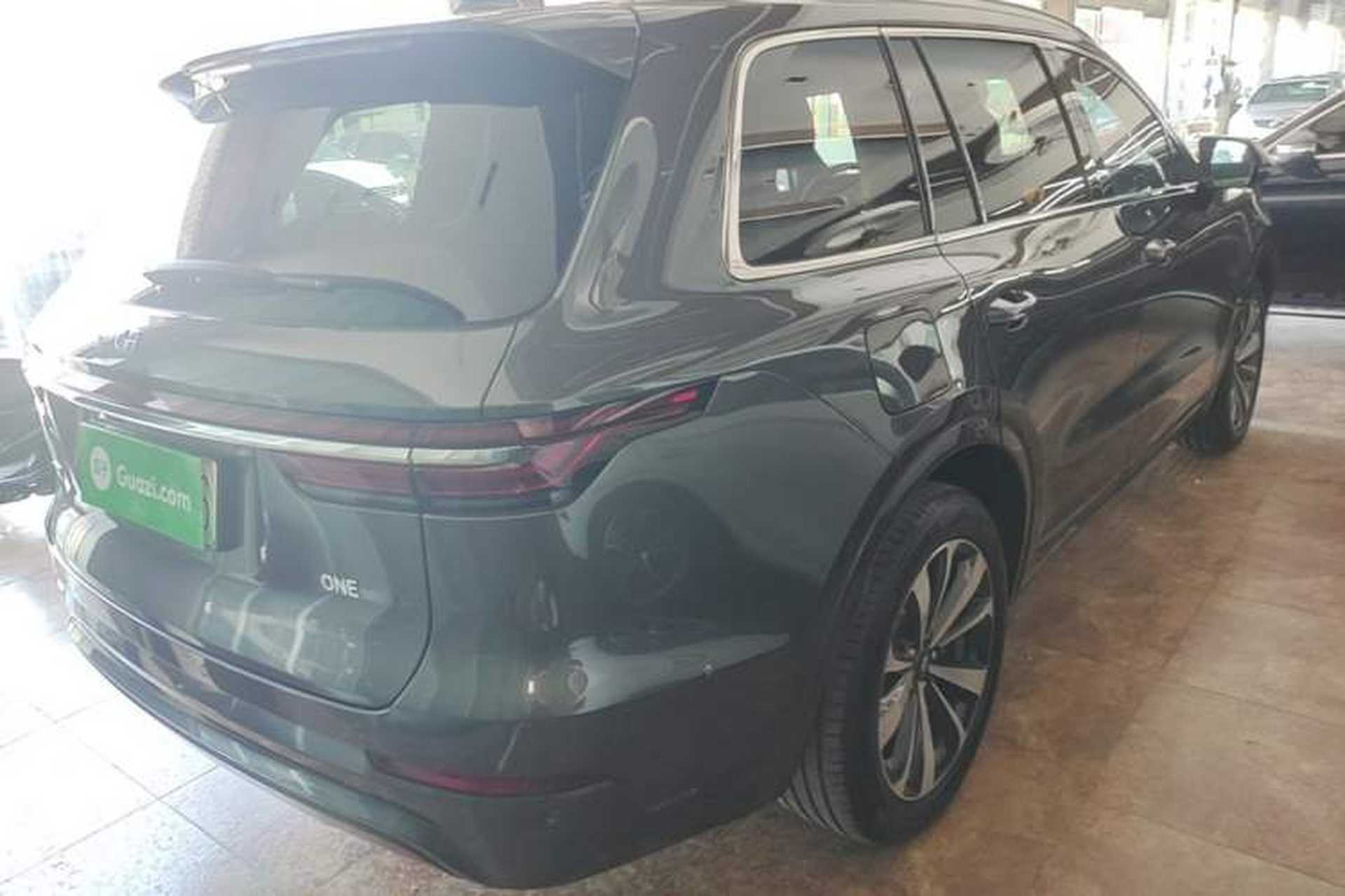 Used Li Auto ONE 2020 Extended-Range 6-Seater Version Rear Right 45 Deg