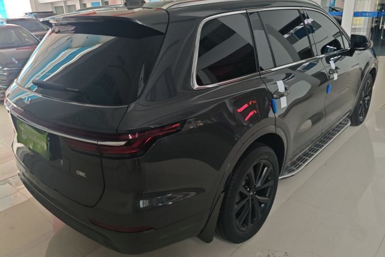 Used Li Auto ONE 2020 Extended-Range 6-Seater Version Rear Right 45 Deg