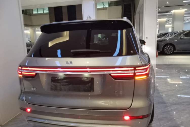 Used Li Auto ONE 2020 Extended-Range 6-Seater Version Rear