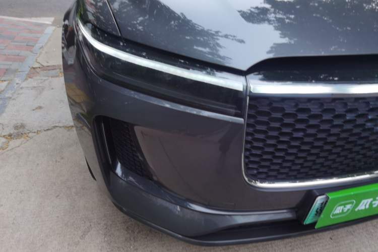 Used Li Auto ONE 2020 Extended-Range 6-Seater Version Right Front Headlight