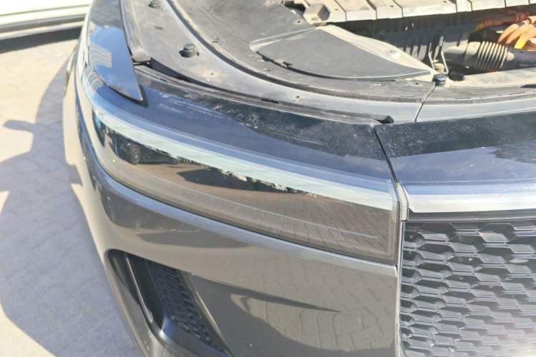 Used Li Auto ONE 2020 Extended-Range 6-Seater Version Right Front Headlight