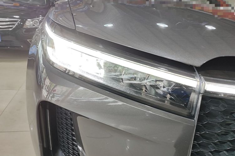 Used Li Auto ONE 2020 Extended-Range 6-Seater Version Right Front Headlight