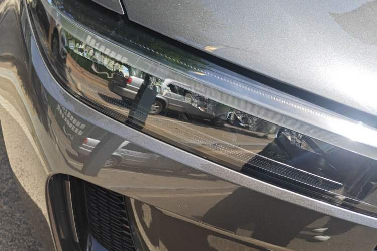 Used Li Auto ONE 2020 Extended-Range 6-Seater Version Right Front Headlight