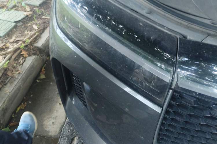 Used Li Auto ONE 2020 Range-Extended 7-Seater Version Right Front Headlight