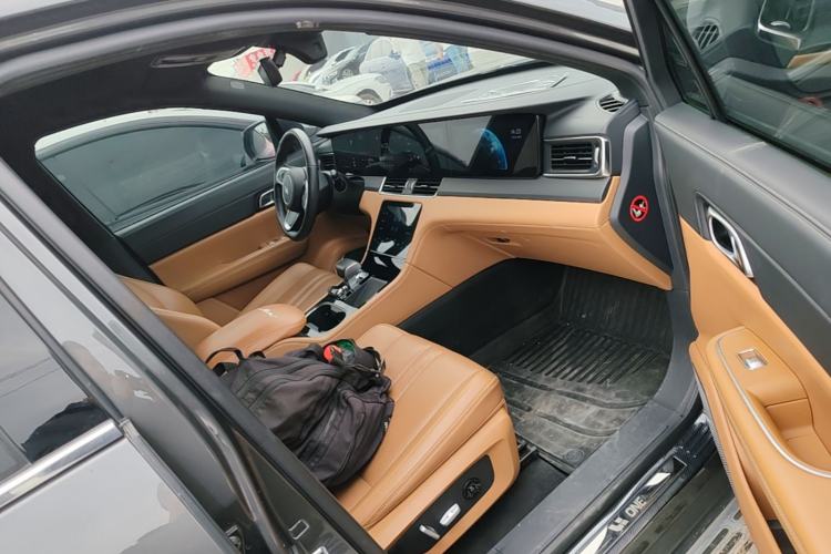 Used Li Auto ONE 2020 Extended-Range 6-Seater Version Right Front Seat