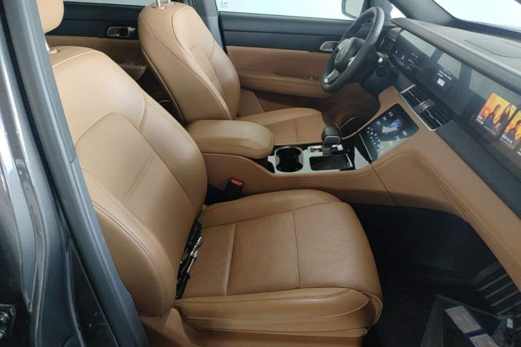 Used Li Auto ONE 2020 Range-Extended 7-Seater Version Right Front Seat