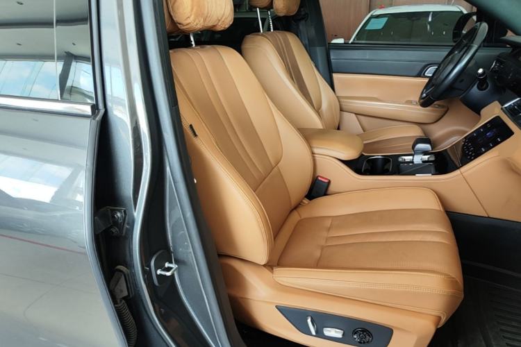 Used Li Auto ONE 2020 Extended-Range 6-Seater Version Right Front Seat