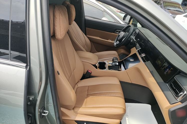 Used Li Auto ONE 2020 Extended-Range 6-Seater Version Right Front Seat