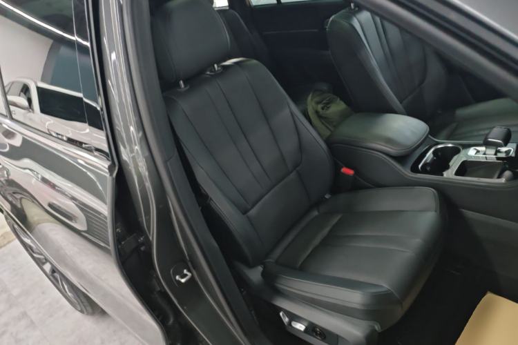 Used Li Auto ONE 2020 Extended-Range 6-Seater Version Right Front Seat