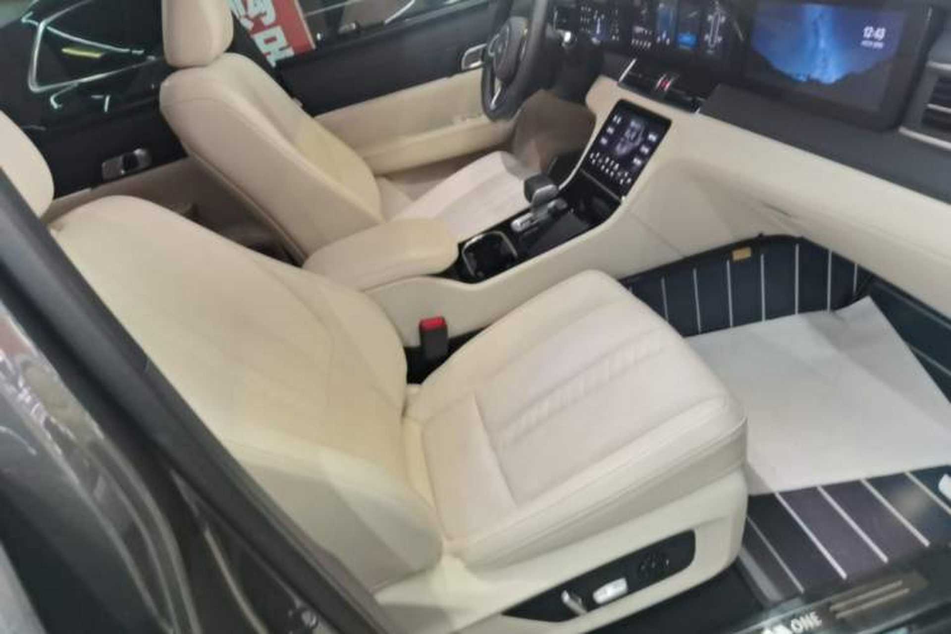 Used Li Auto ONE 2020 Extended-Range 6-Seater Version Right Front Seat