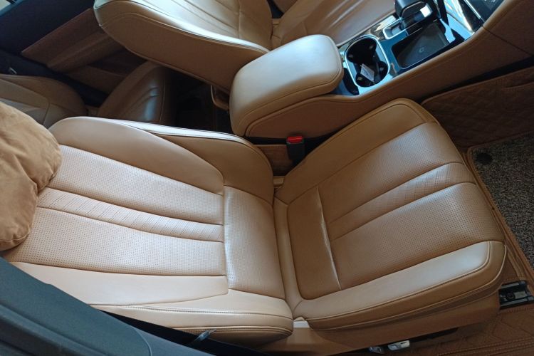 Used Li Auto ONE 2020 Extended-Range 6-Seater Version Right Front Seat
