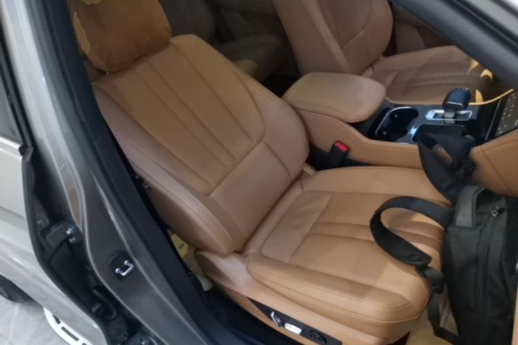 Used Li Auto ONE 2020 Extended-Range 6-Seater Version Right Front Seat